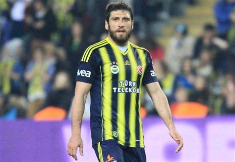 F­e­n­e­r­b­a­h­ç­e­­y­e­ ­E­g­e­m­e­n­ ­M­ü­j­d­e­s­i­